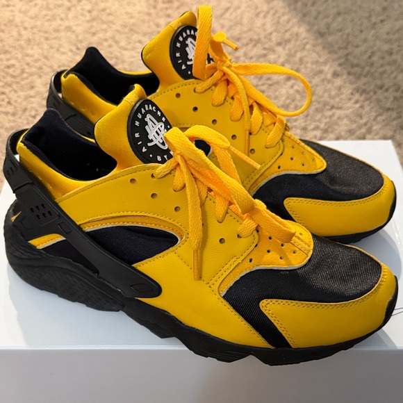Nike Other - Men’s Custom Nike Huaraches Black and Yellow Sneakers